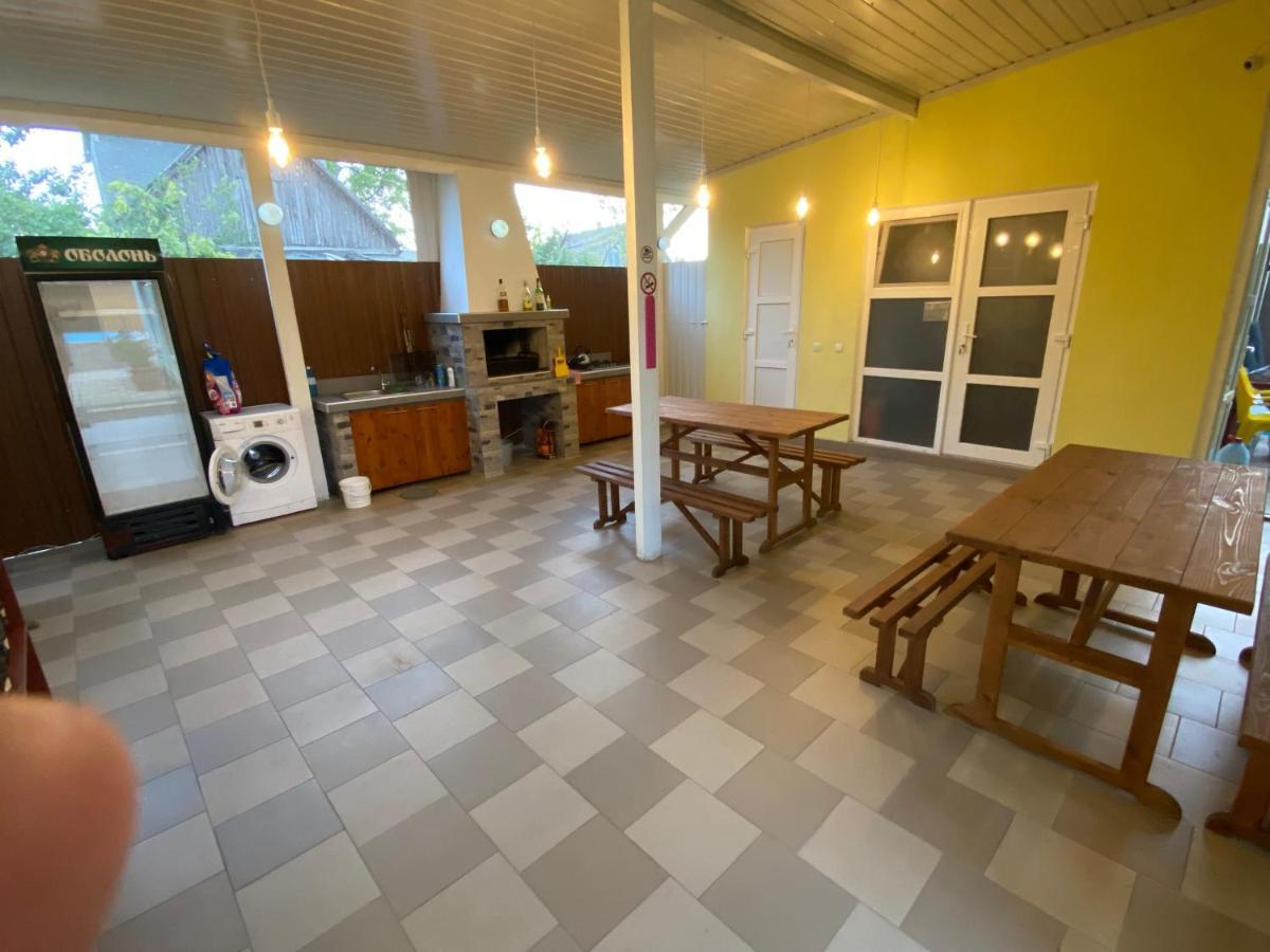 Solnechnaia Dacha Aparthotel Bugaz Exterior foto