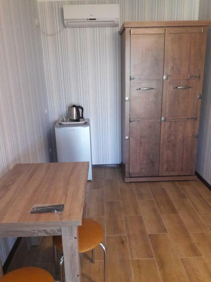 Solnechnaia Dacha Aparthotel Bugaz Exterior foto