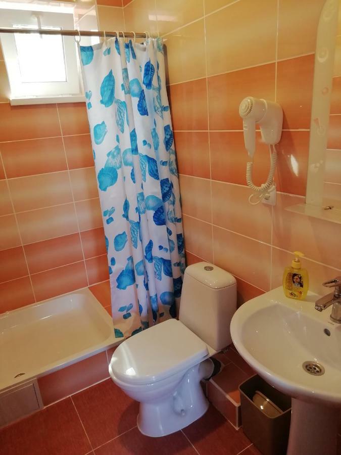 Solnechnaia Dacha Aparthotel Bugaz Exterior foto
