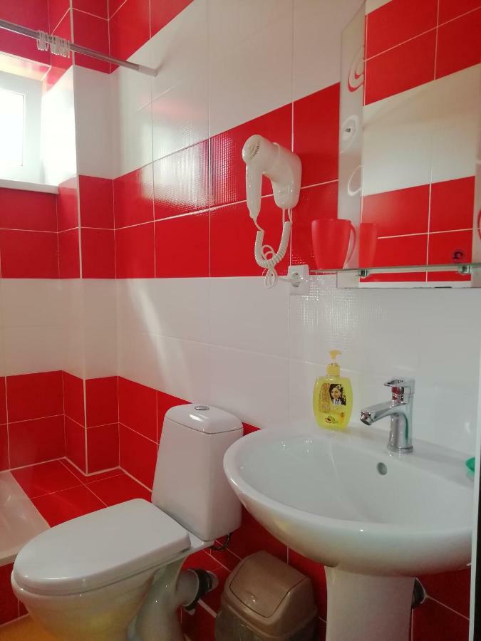 Solnechnaia Dacha Aparthotel Bugaz Exterior foto