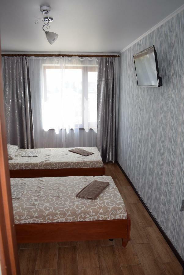 Solnechnaia Dacha Aparthotel Bugaz Exterior foto